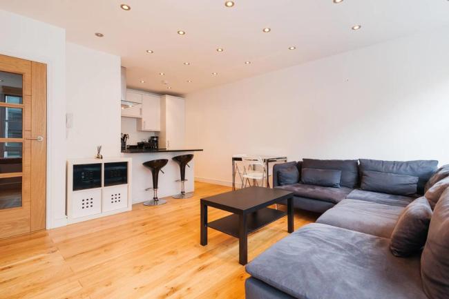 GuestReady - Perfect 1 bed flat next to Victoria station Images_4