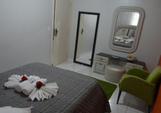 Casa Temporada Inteira Iguaçu com Jacuzzi e Piscina Images_4