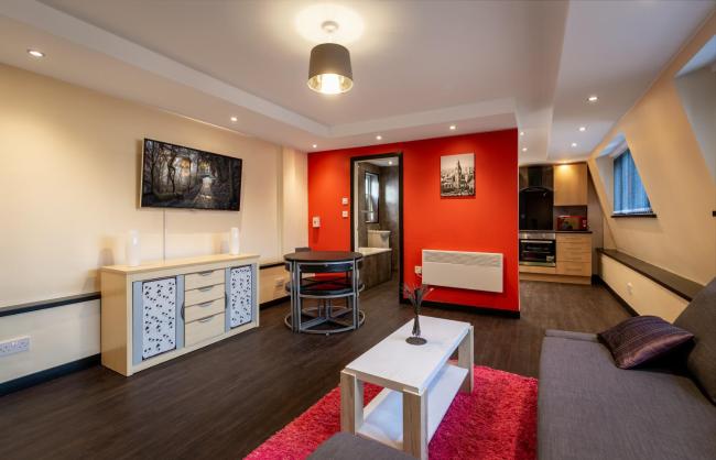 Beaming Paradise Newcastle Images_1