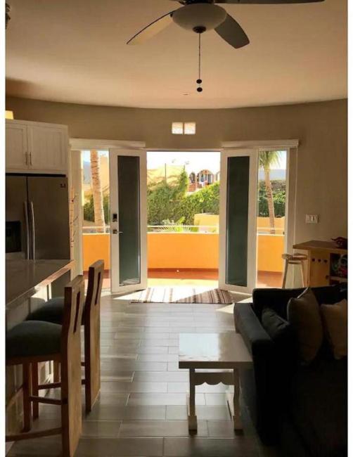 12B - New 2BR, 2BA, Middle Floor Condo, Pool Images_4