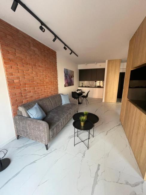 Apartament Deluxe z Jacuzzi Images_1