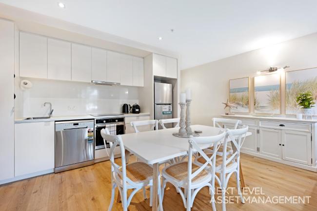 Hamptons or Port Melbourne you decide Internal name: Ruths place Images_2