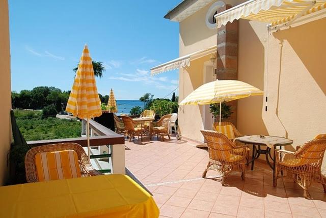 Studio apartment in Savudrija with Seaview, Terrace, Air condition, WIFI (123-10) Images_2