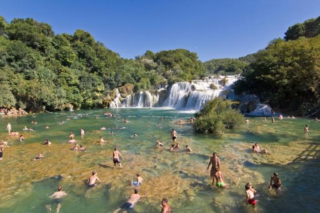 Room in Skradin with balcony, air conditioning, WiFi, washing machine (4921-2) Images_1