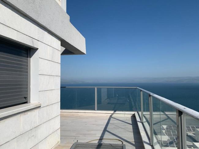 הפנהאוז באריסטון Images_1