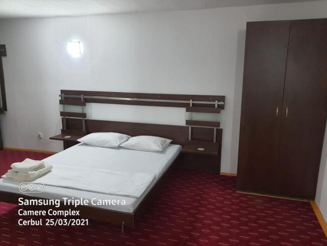 COMPLEX TURISTIC CERBUL Images_1