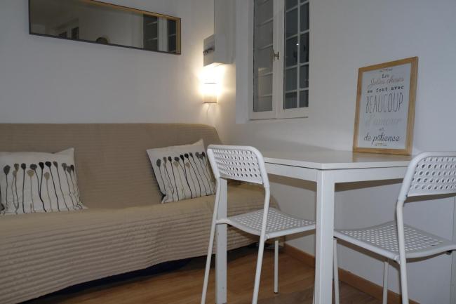 CHARMING studio in AVIGNON Images_1