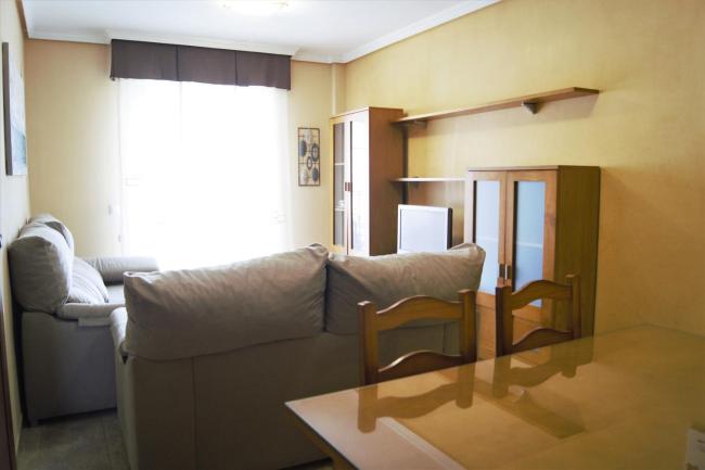 Amplio Piso 8 mts Mezquita - WIFI - A/C - Parking Images_5
