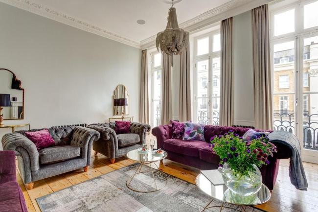 Plum Guide - Candlelights, Camera, Action Images_4