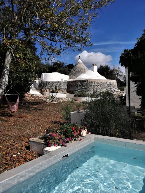 Trullo di Raffa, in collina, panoramico, fresco e con piccola piscina Images_1