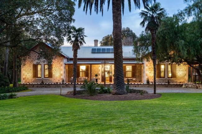 LingaLonga Villa with pool up to 11 guests Images_2