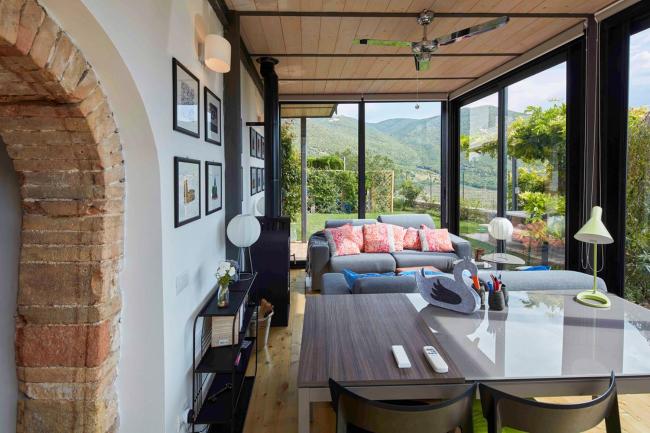 Silvignano Villa Sleeps 8 with Pool and Air Con Images_4