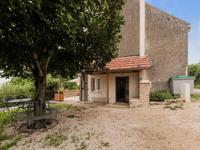 Charming Villa in Saizy with Private Pool Images_5