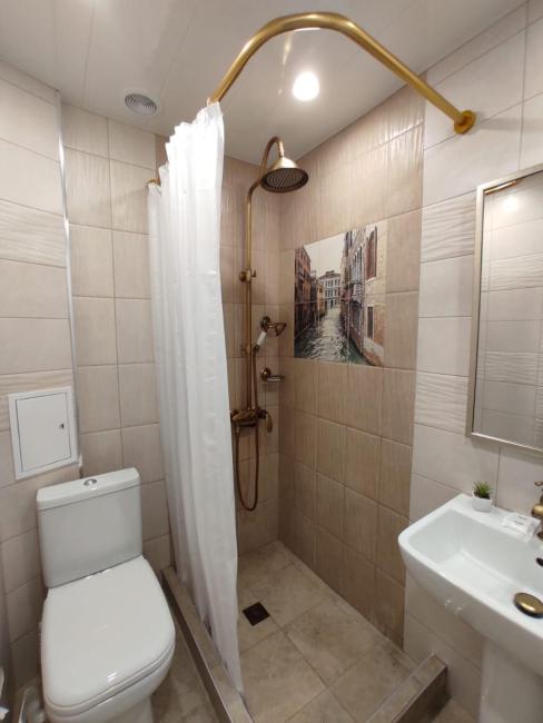 Cozy apartment close to the Center in Yerevan Images_1