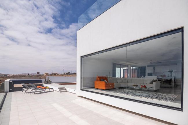 Mansion with heated pool - Jacuzzi Images_2