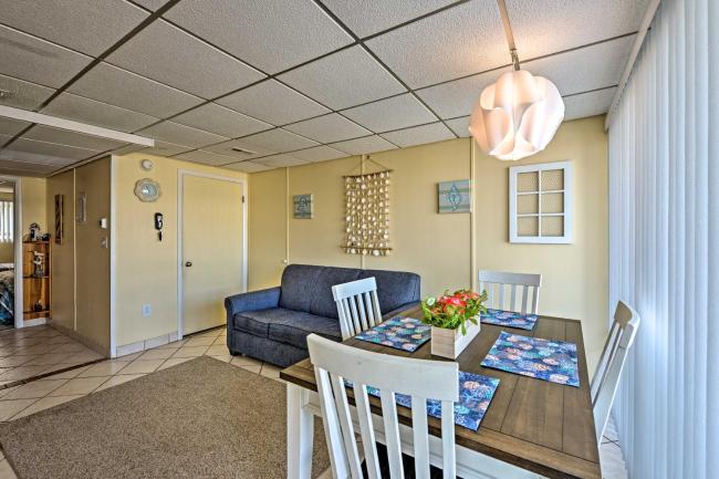 Wildwood Crest Condo with Pool Walk to Restaurants! Images_3