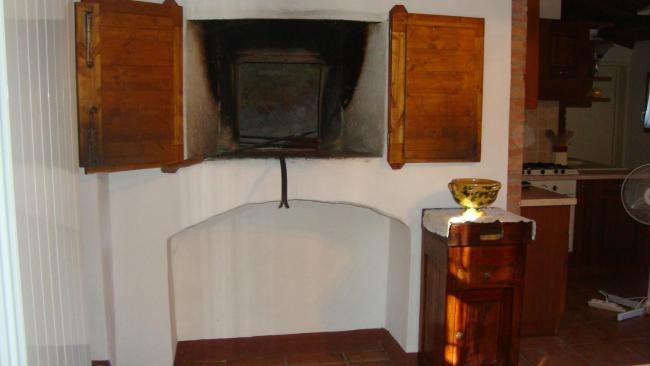 Paciano Villa Sleeps 7 Pool WiFi Images_5