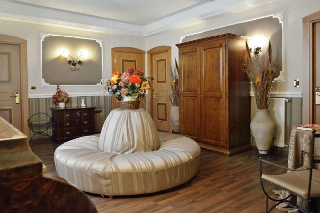 Residenza Numa Pompilio Images_4