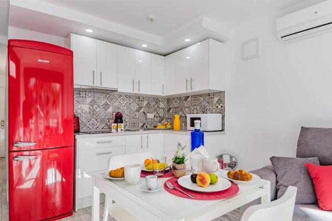 Luxury apt 1 MINUTE from the Beach of the Dunes Images_3