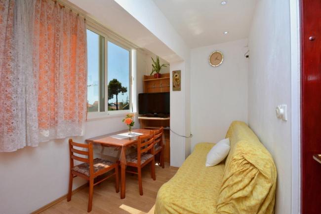 Apartment with large terrace 3558-4 Images_4