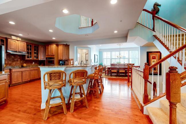 Sunset Island - 32 Seaside Images_5