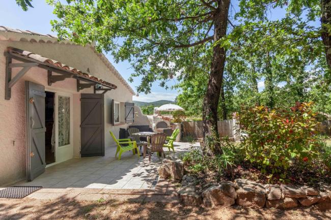 Villa de 3 chambres avec piscine privee et jardin clos a Rocbaron Images_2