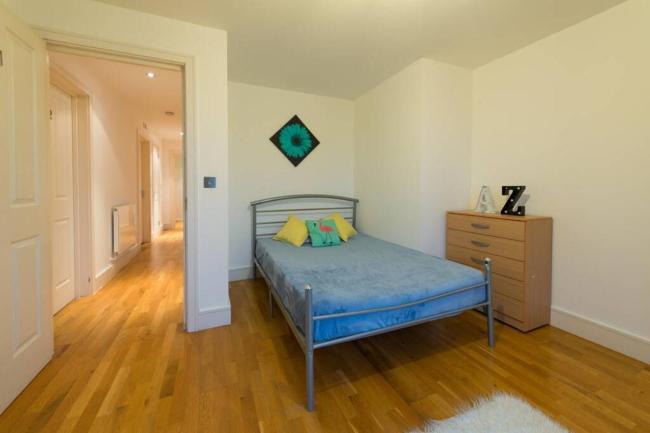 Copenaghen Place by EveryWhere to Sleep London Images_4