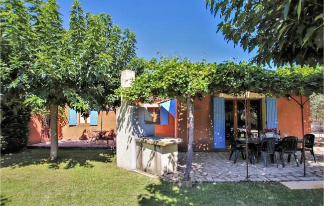 Cozy Home In Carpentras Images_1
