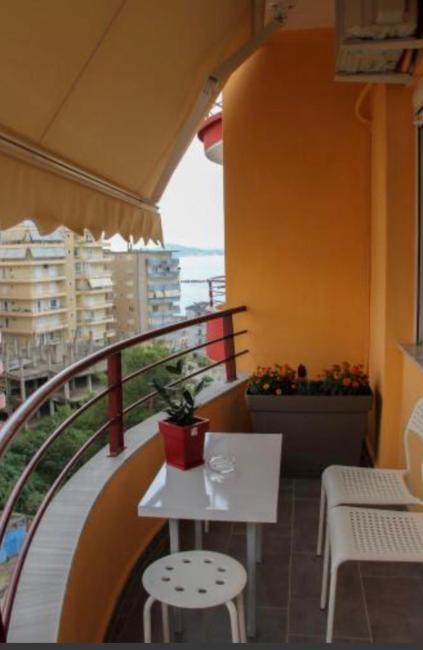 Elysium Apparemments Images_3