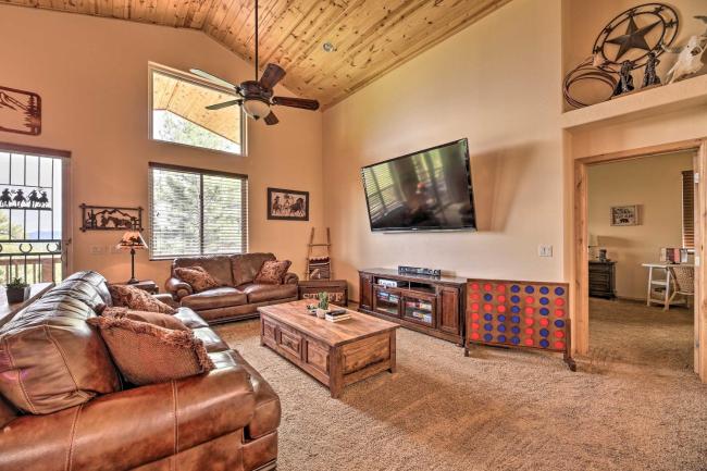 Dog-Friendly Show Low Cabin with Deck and Views! Images_3