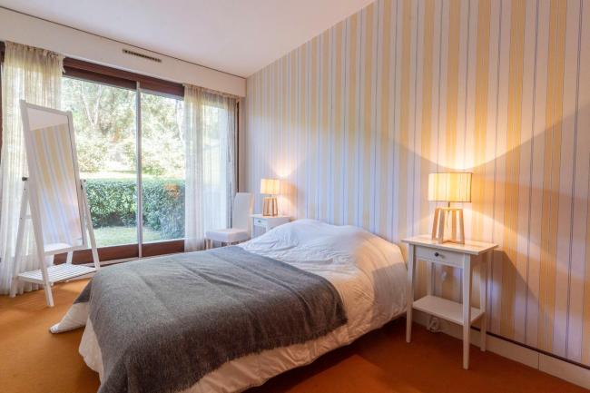 Apartment with a garden in Arcachon Images_5