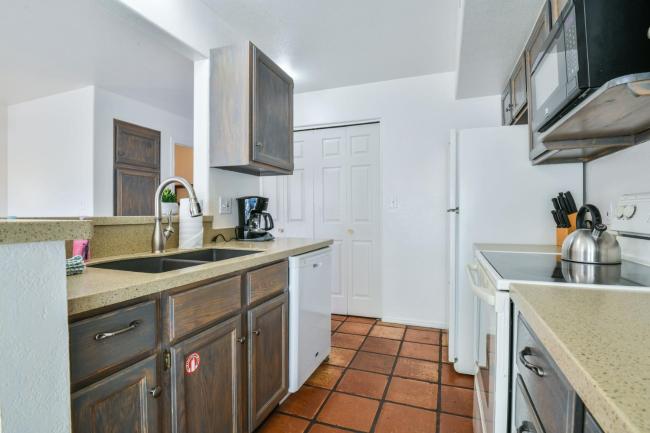 NEW LISTING - Solano Vallejo 3246 in the beautiful red rock canyons of Moab Images_3