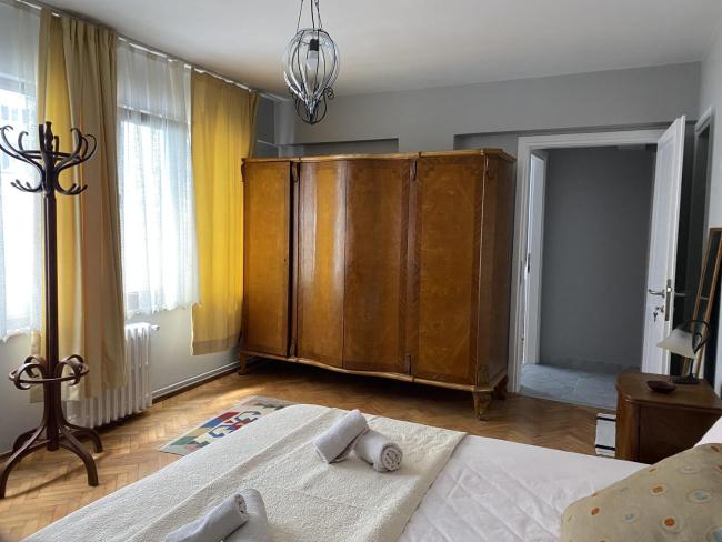 Nice Flat with Lovely View from Shared Terrace near Taksim Square Images_5