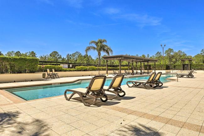 Ideally Located Townhome in the Damai Resort! Images_2