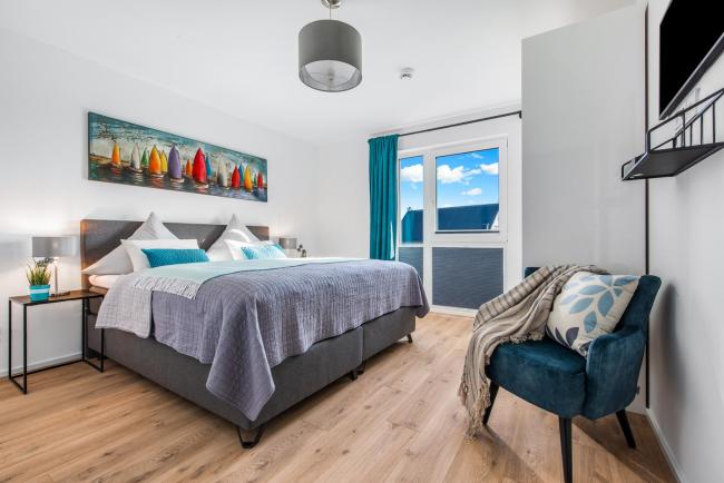 Sloop Lounge Images_1