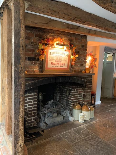 The Rose And Crown - Channel Tunnel Images_4