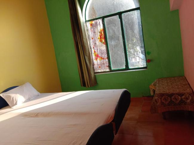 Krishna paying guest house Images_5