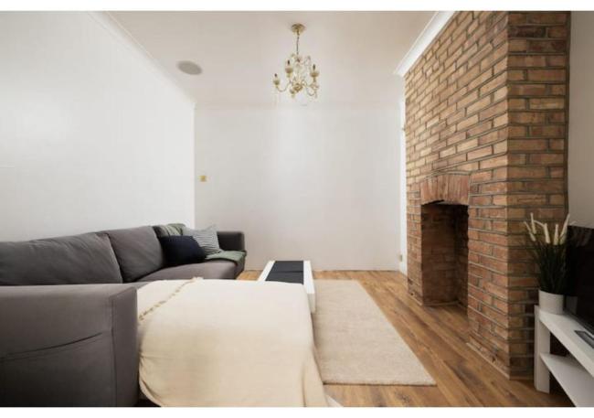 Luxury En-suite with Private Balcony Images_5