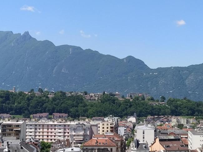 Hypercentre/vue lac/climatisé/calme/ studio 42m2. Images_2