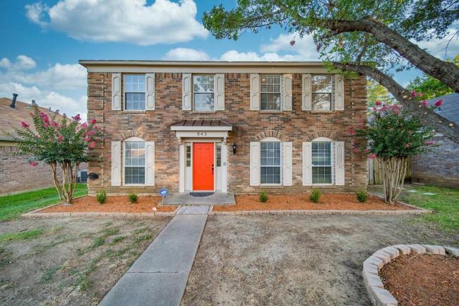 Sun And Fun In Extremely Spacious Grand Home!! Images_4