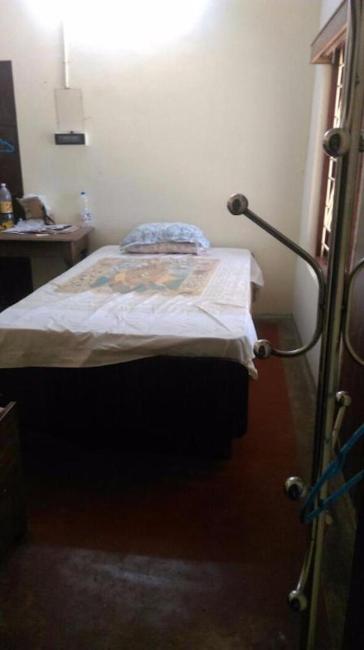 The Hills are alive............. Images_3