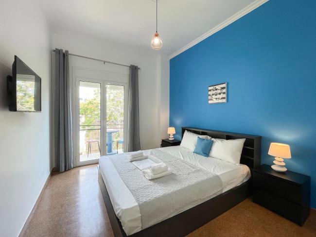 SOHO Vivid 55sqm apt in Athens Images_2