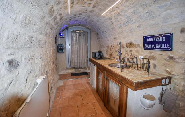 Amazing home in Soyons with WiFi and 1 Bedrooms Images_4