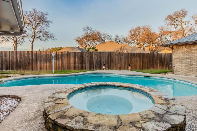 Discount Included! Super Nice Stay Perfect for all group types w Pool & SPA Images_2