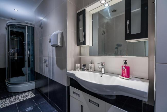 Tamarisi Old Tbilisi Images_5