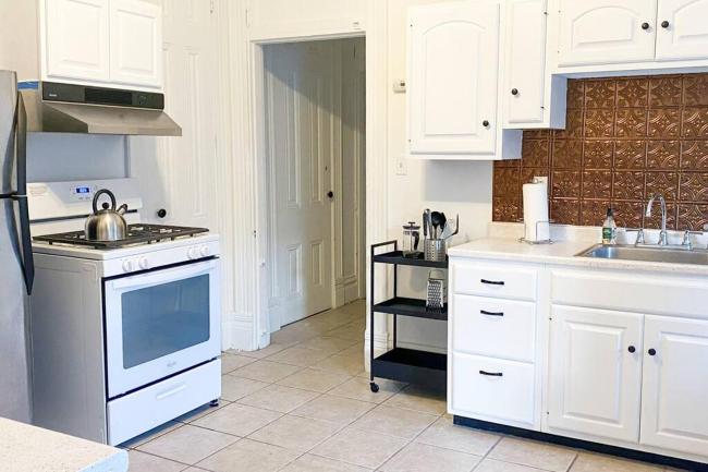 Spacious 3BR Apt - Awesome Location - Fast Wifi Images_4