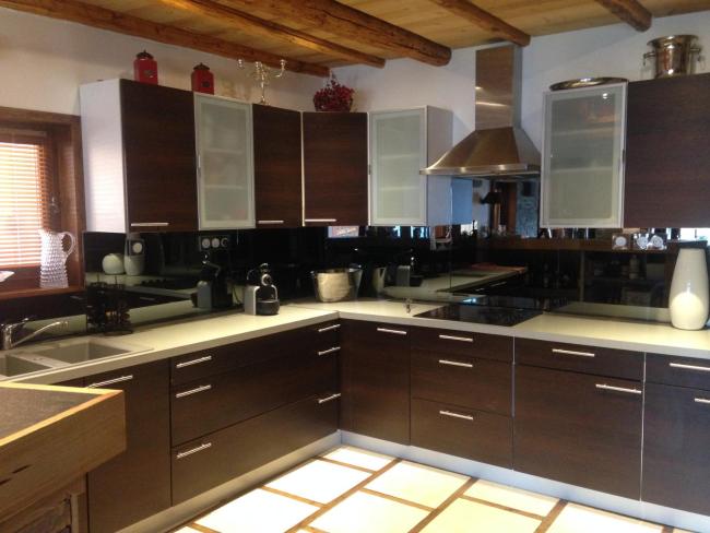 Chalet Le Bouquetin; Charming, authentic and upscale chalet in Montalbert Images_2