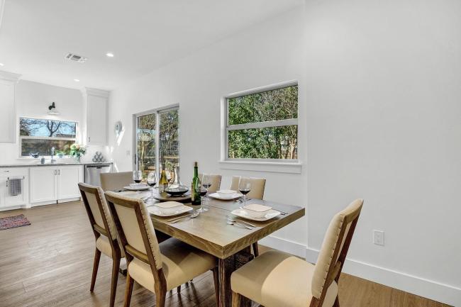 New! Luxurious Home 1Blk to Main w FirePit Images_3