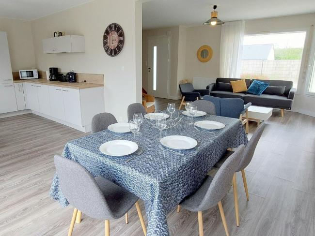 Holiday home with whirlpool in Plouarzel Images_3