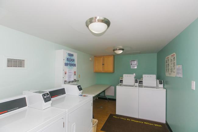 Ilikai Tower 1323 City View 1BR Images_2